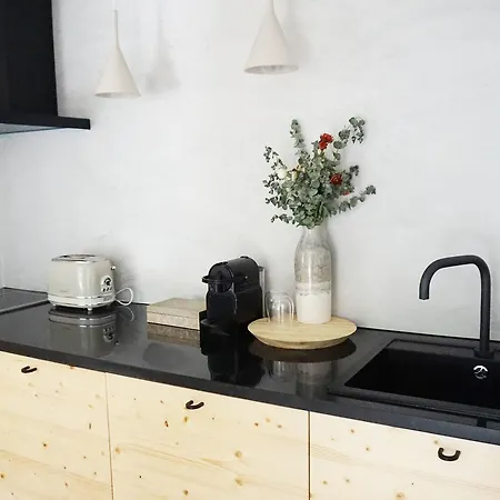 里斯本格拉萨舒适公寓 *