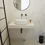 Cozy Graca Apartment